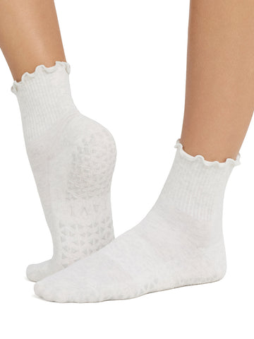 Aria Ruffle Grip Socks | Socks > Grip | Tavi – Tavi Active