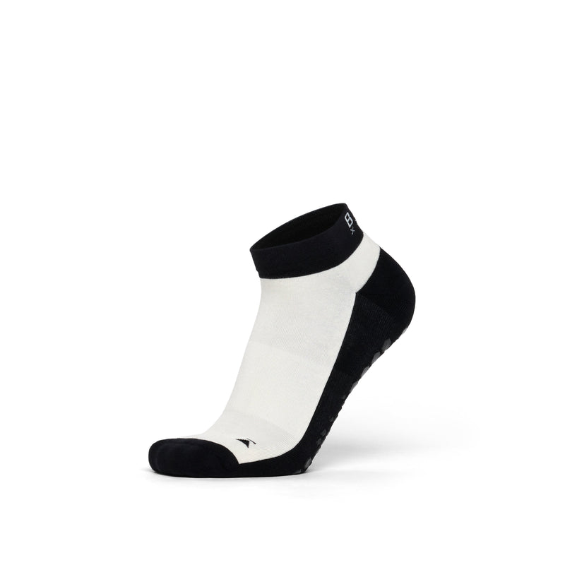 Base33 Low Rise Grip Socks | Socks > Grip | Base33 – Tavi Active