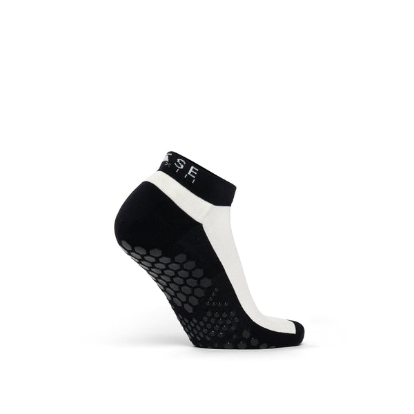 Base33 Low Rise Grip Socks