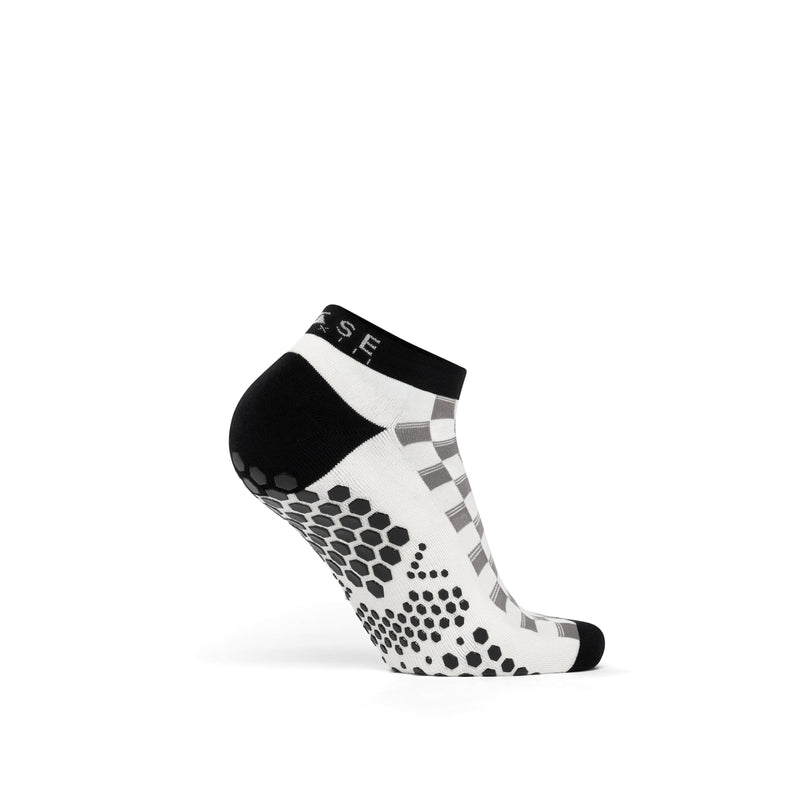 Base33 Low Rise Grip Socks | Socks > Grip | Base33 – Tavi Active
