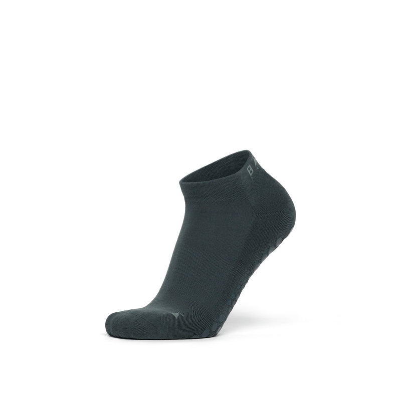 Base33 Low Rise Grip Socks | Socks > Grip | Base33 – Tavi Active