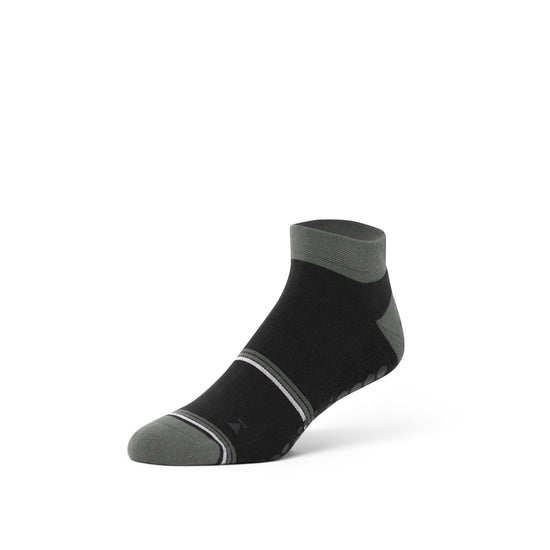 Base33 Low Rise Grip Socks | Socks > Grip | Base33 – Tavi Active