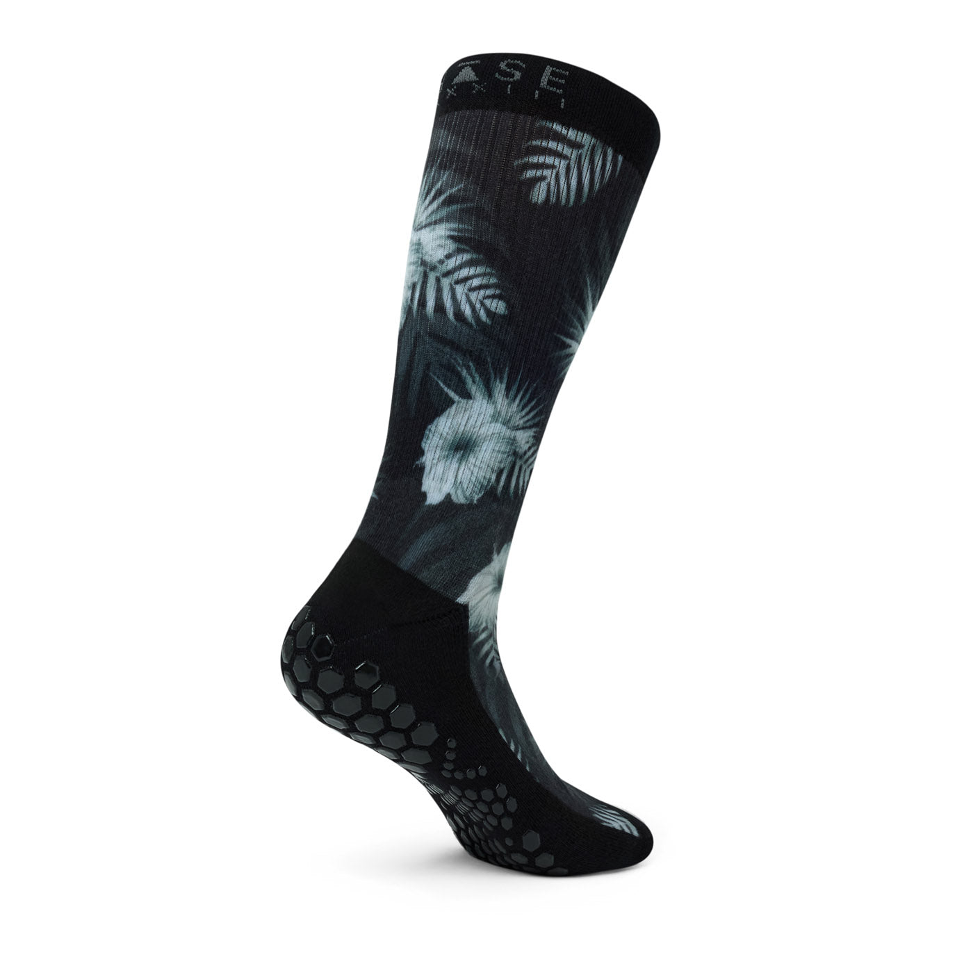 Base33 Crew Grip Socks | Socks > Grip | Base33 – Tavi Active