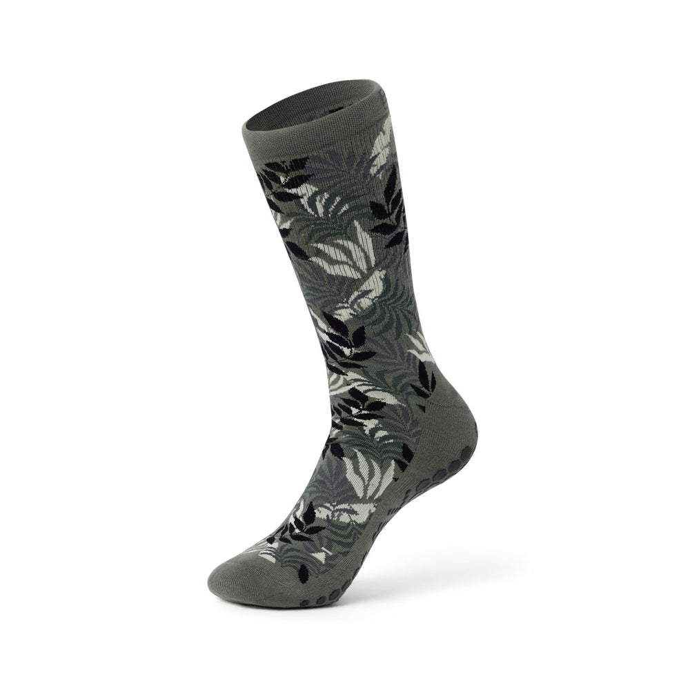 Base33 Crew Grip Socks | Socks > Grip | Base33 – Tavi Active