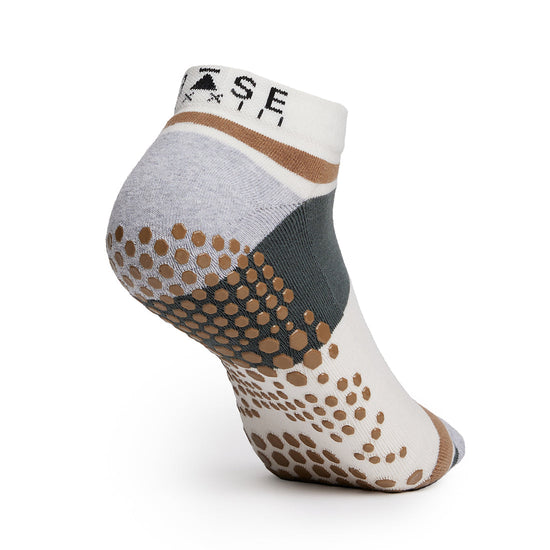 Base33 Low Rise Grip Socks | Socks > Grip | Base33 – Tavi Active