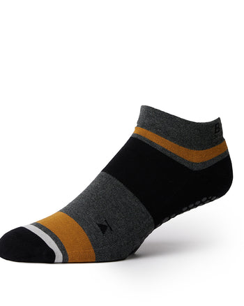 Base33 Low Rise Grip Socks | Socks > Grip | Base33 – ToeSox | Tavi | Vooray