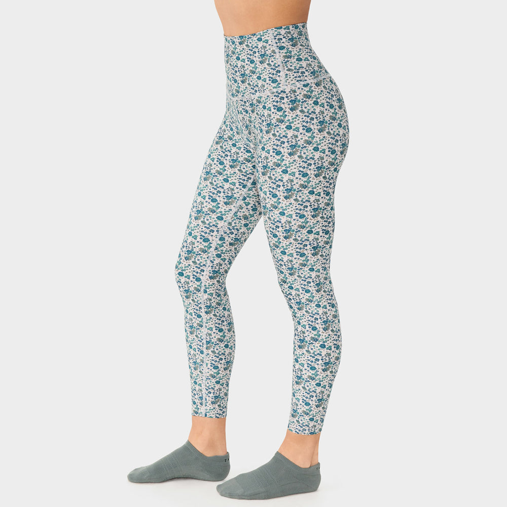 TaviCloud High Waisted 7/8 Leggings | Bottoms > Leggings | Tavi – Tavi Active