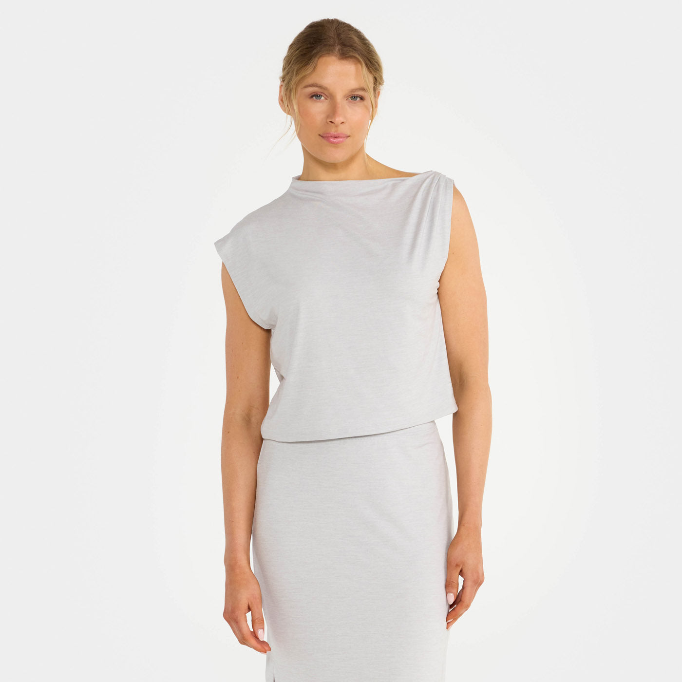 Tavi SoftTec Asymmetrical Tee | Tops > Short Sleeve | Tavi – Tavi Active