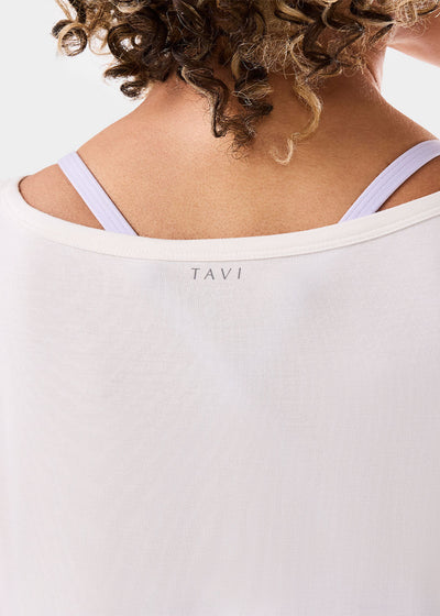 Fitted Swoop Tank | Tops > Tanks | Tavi – Tavi Active