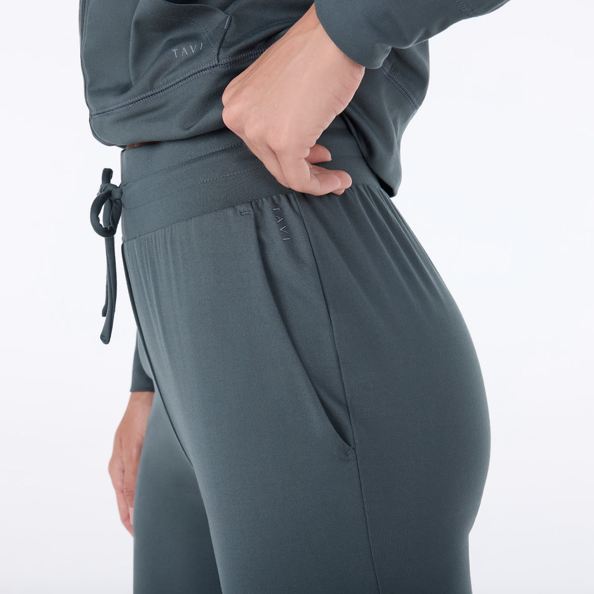 Tavi SoftTec Jogger | Bottoms > Pants | Tavi – Tavi Active