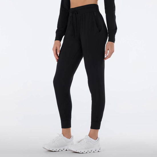 Tavi SoftTec Jogger | Bottoms > Pants | Tavi – Tavi Active
