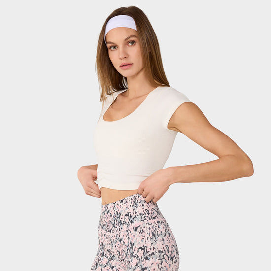 Seamless Ruched Rib Tee | Tops > Short Sleeve | Tavi – Tavi Active