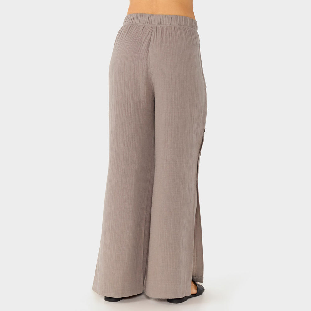 Unwind Gauze Pant | Bottoms > Pants | Tavi – Tavi Active