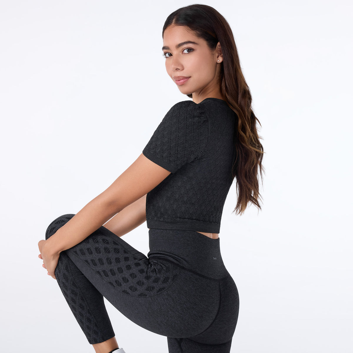 Seamless Diamond Textured Tee | Tops > Short Sleeve | Tavi – Tavi Active