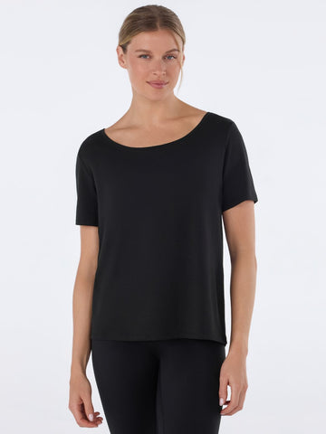 Wide Scoop Neck Relaxed Tee | Tops > Short Sleeve | Tavi – Tavi Active