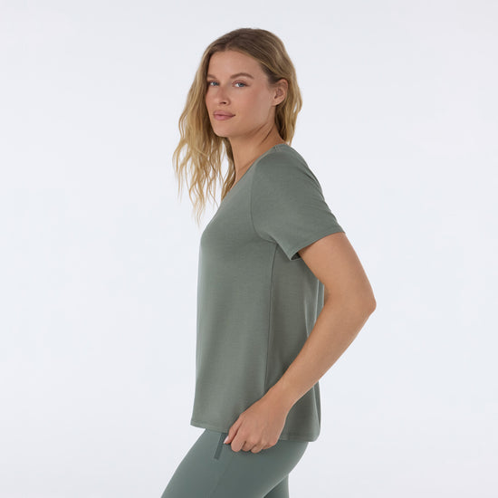 Wide Scoop Neck Relaxed Tee | Tops > Short Sleeve | Tavi – Tavi Active