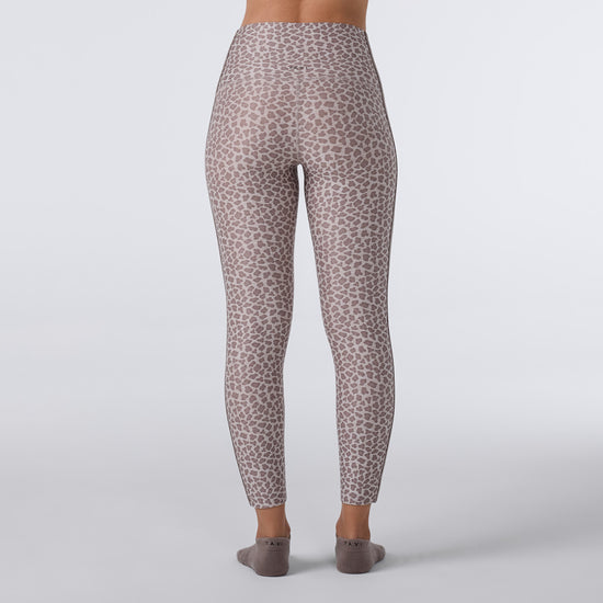 TaviCloud High Waisted 7/8 Stripe Leggings | | Tavi – Tavi Active