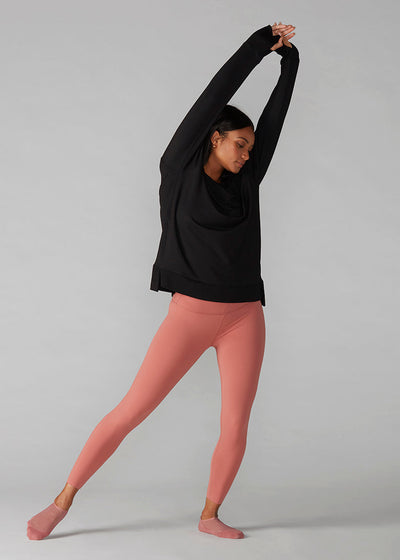 # Cozy Sweatshirt | Tops > Sweaters & Hoodies | Tavi – ToeSox | Tavi | Vooray