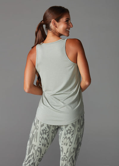 # Classic Henley Tank * | Tops > Tanks | Tavi – ToeSox | Tavi | Vooray