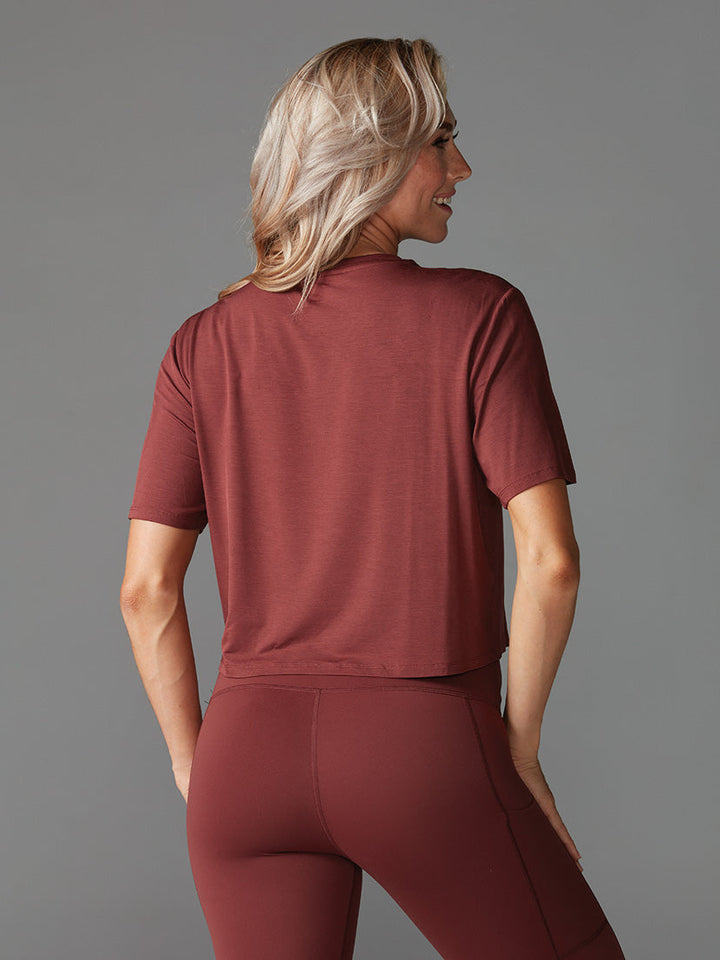 # Crop Tee * | Tops > Short Sleeve | Tavi – ToeSox | Tavi | Vooray