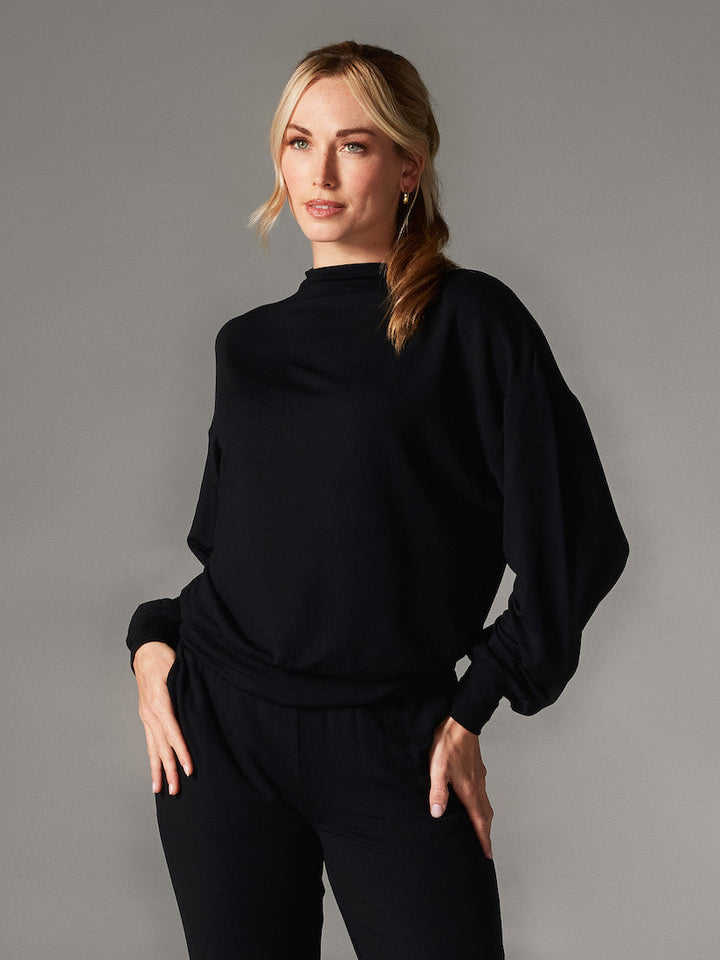 Slope Crew Sweatshirt | Tops > Sweaters & Hoodies | Tavi – Tavi Active
