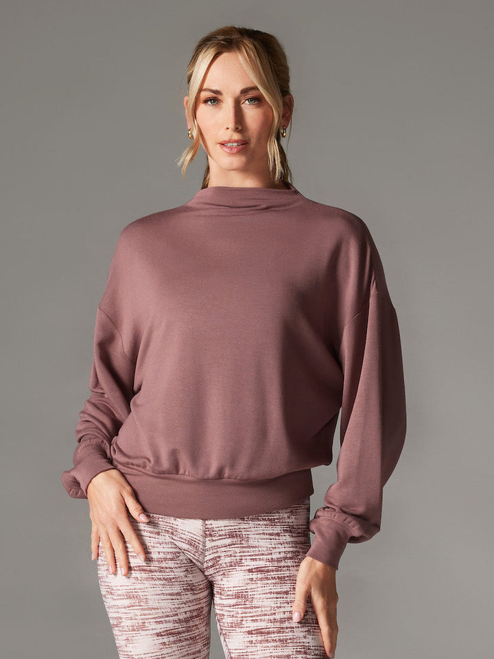 Slope Crew Sweatshirt | Tops > Sweaters & Hoodies | Tavi – Tavi Active