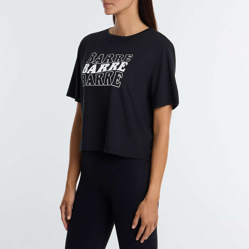NBD Essential Performance Crop Tee | Tops > Short Sleeve | Tavi – Tavi Active