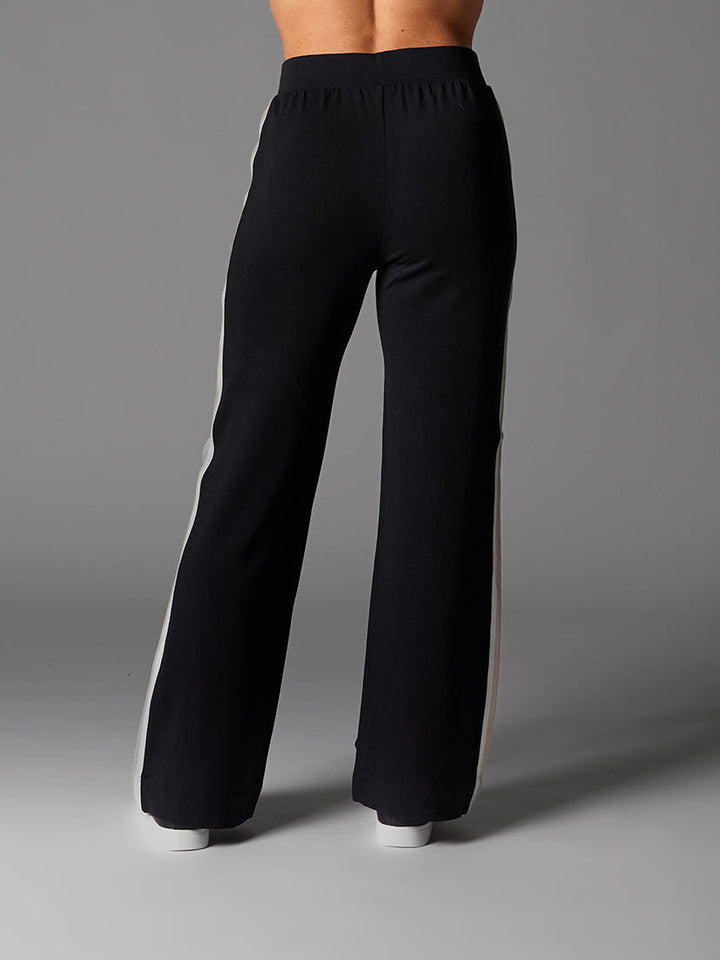 # Cozy Wide Leg Pant | Bottoms > Pants | Tavi – ToeSox | Tavi | Vooray