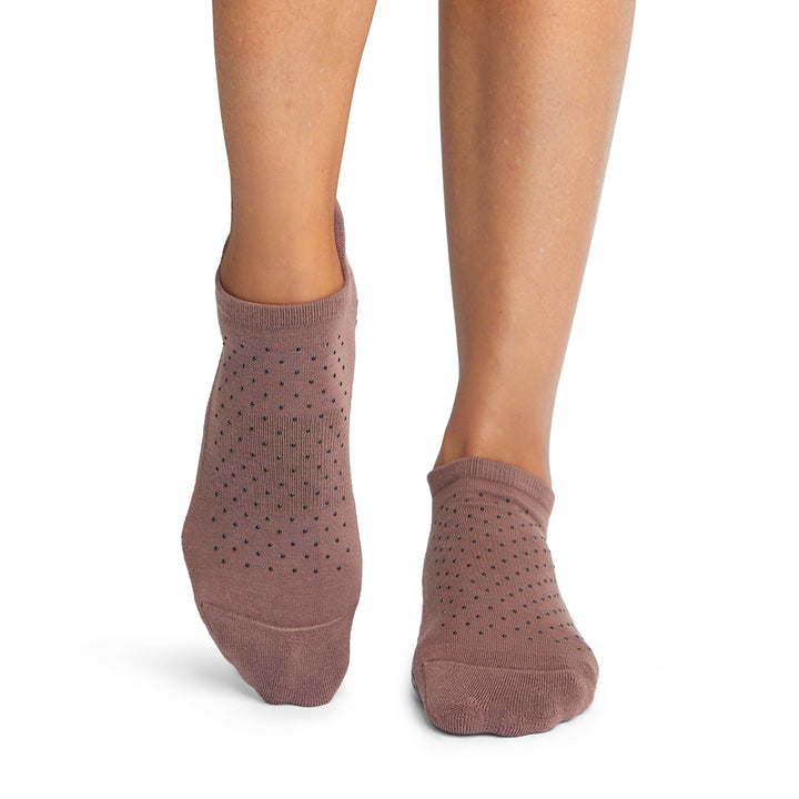 # Savvy Grip Socks | Socks > Grip | Tavi – ToeSox | Tavi | Vooray