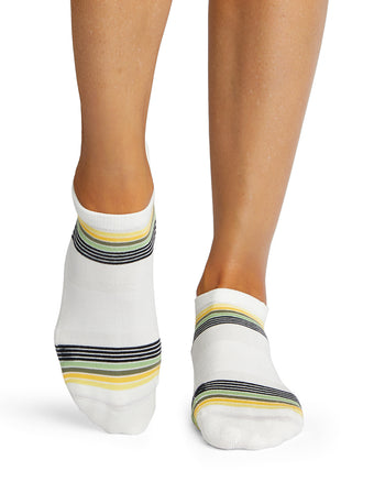 # Savvy Grip Socks | Socks > Grip | Tavi – ToeSox | Tavi | Vooray