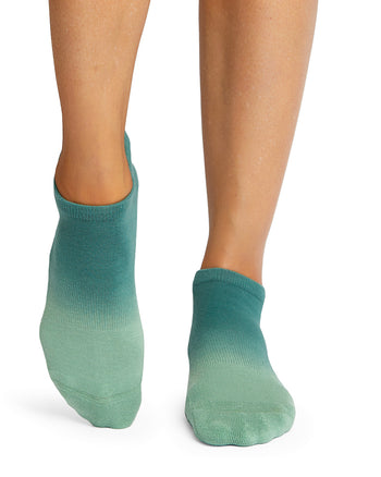 # Savvy Grip Socks | Socks > Grip | Tavi – ToeSox | Tavi | Vooray