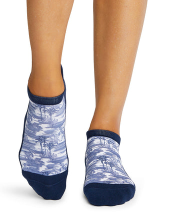 # Savvy Grip Socks | Socks > Grip | Tavi – ToeSox | Tavi | Vooray