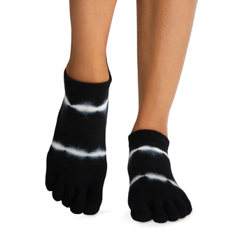 # Full Toe Low Rise Grip Socks | Socks > Grip | ToeSox – ToeSox | Tavi | Vooray