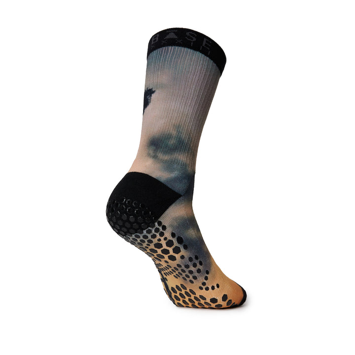 Base33 Crew Grip Socks | Socks > Grip | Base33 – ToeSox | Tavi | Vooray