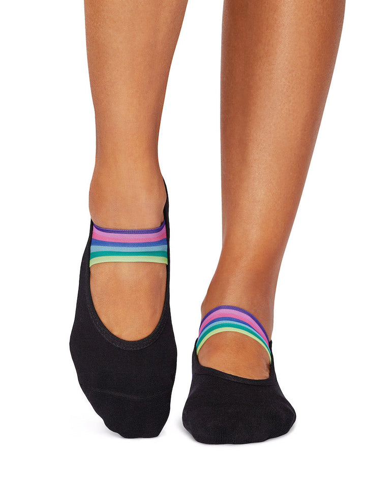 Lola Grip Socks | Socks > Grip | Tavi – Tavi Active