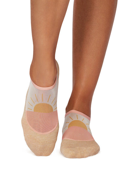 Maddie Grip Socks | Socks > Grip | Tavi – Tavi Active