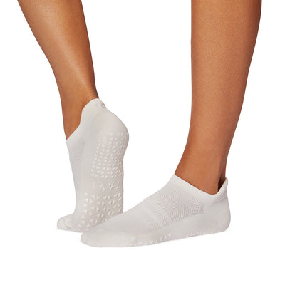 Savvy Tec Grip Socks | Socks > Grip | Tavi – Tavi Active