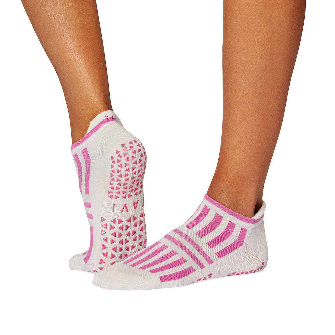 Savvy Grip Socks | Socks > Grip | Tavi – Tavi Active