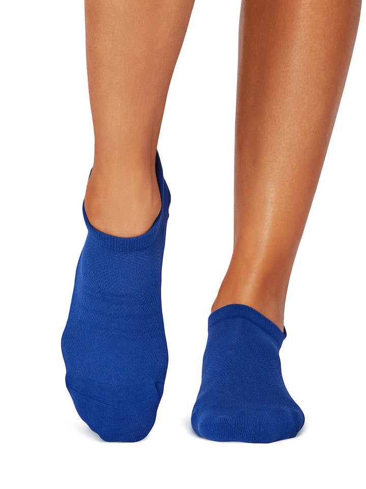 Savvy Tec Grip Socks | Socks > Grip | Tavi – Tavi Active