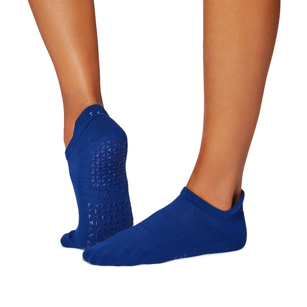 Savvy Tec Grip Socks | Socks > Grip | Tavi – Tavi Active