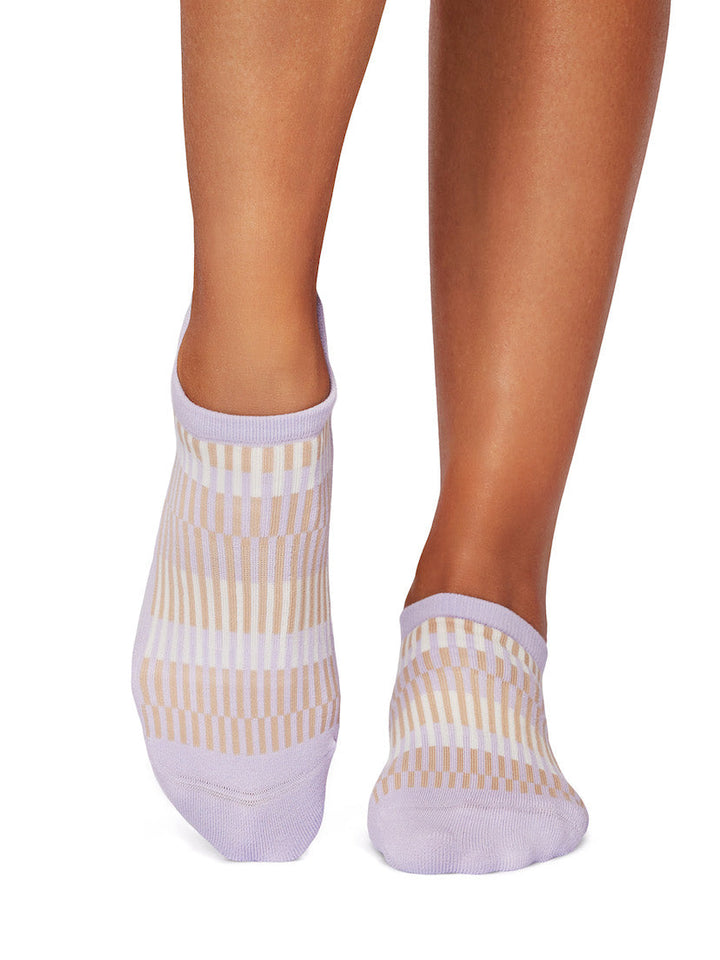 Savvy Grip Socks | Socks > Grip | Tavi – Tavi Active