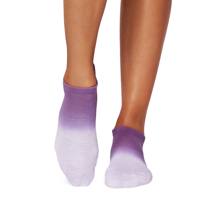 Savvy Grip Socks | Socks > Grip | Tavi – ToeSox | Tavi | Vooray