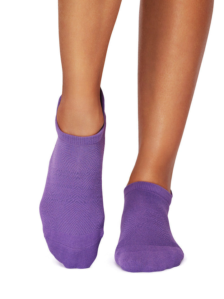 Savvy Tec Grip Socks | Socks > Grip | Tavi – Tavi Active