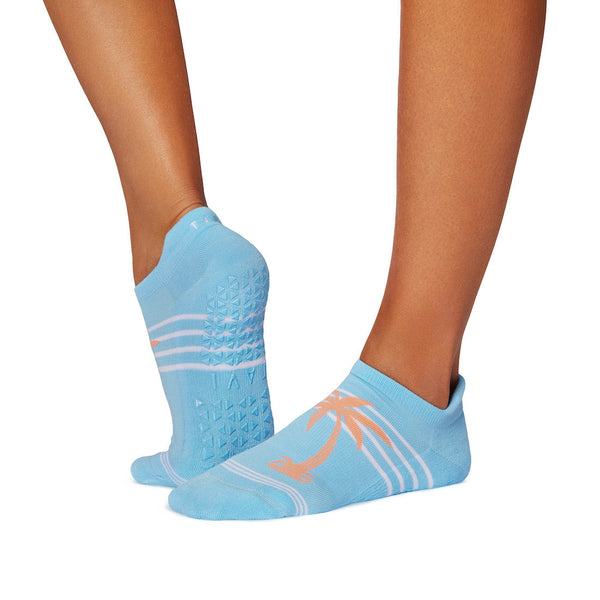 Savvy Grip Socks | Socks > Grip | Tavi – Tavi Active