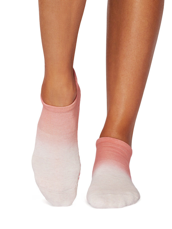 Savvy Grip Socks | Socks > Grip | Tavi – Tavi Active