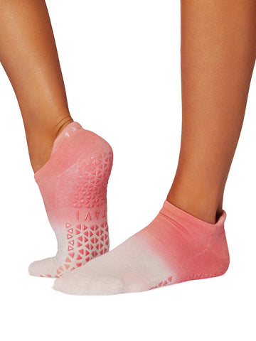 Savvy Grip Socks | Socks > Grip | Tavi – Tavi Active