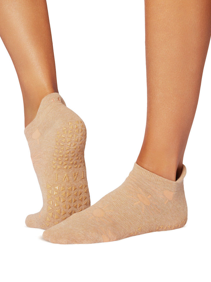 Savvy Grip Socks | Socks > Grip | Tavi – Tavi Active