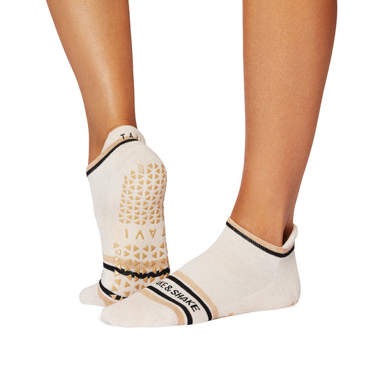 Savvy Grip Socks | Socks > Grip | Tavi – ToeSox | Tavi | Vooray