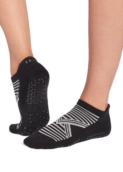 Savvy Grip Socks | Socks > Grip | Tavi – Tavi Active