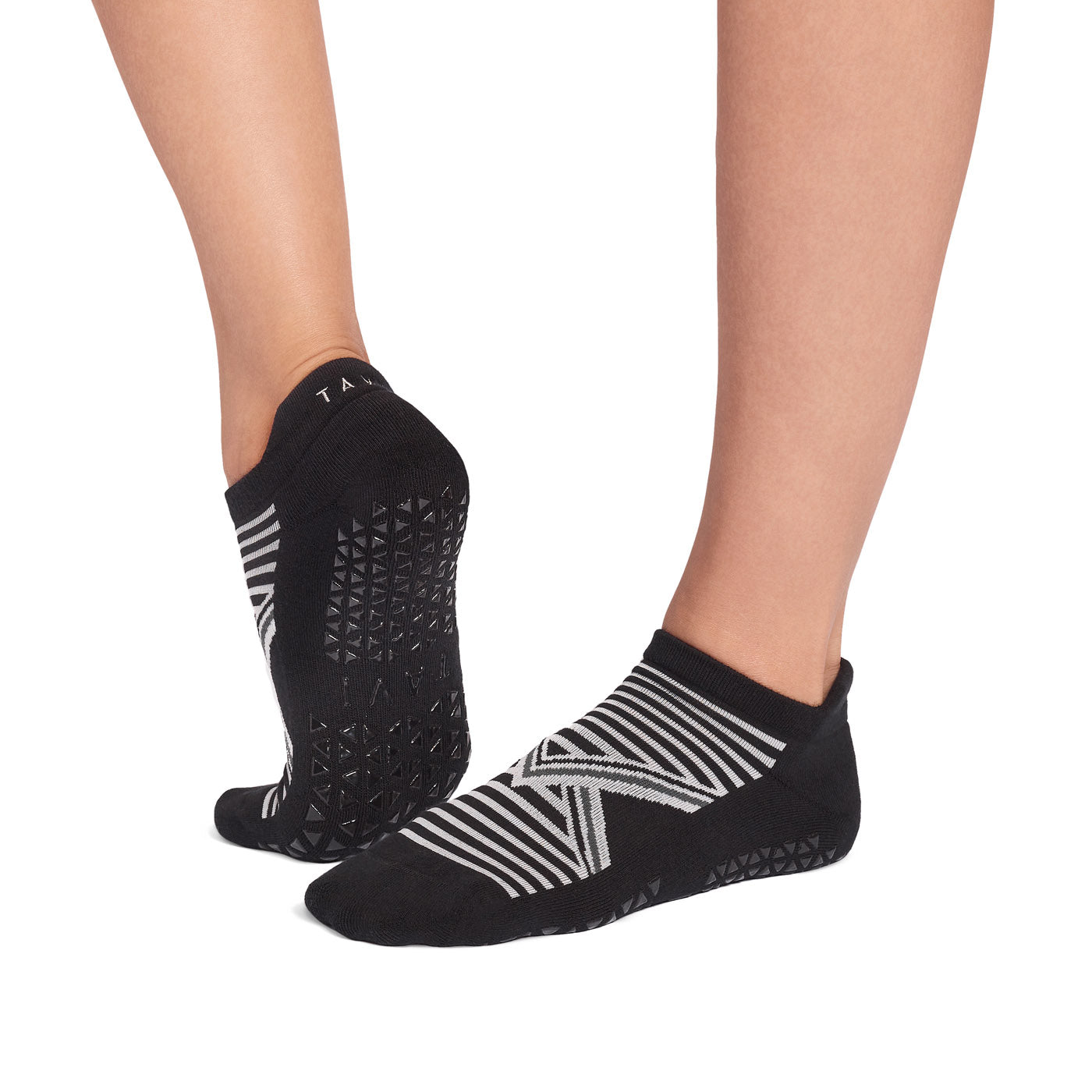 Group Savvy Grip Socks